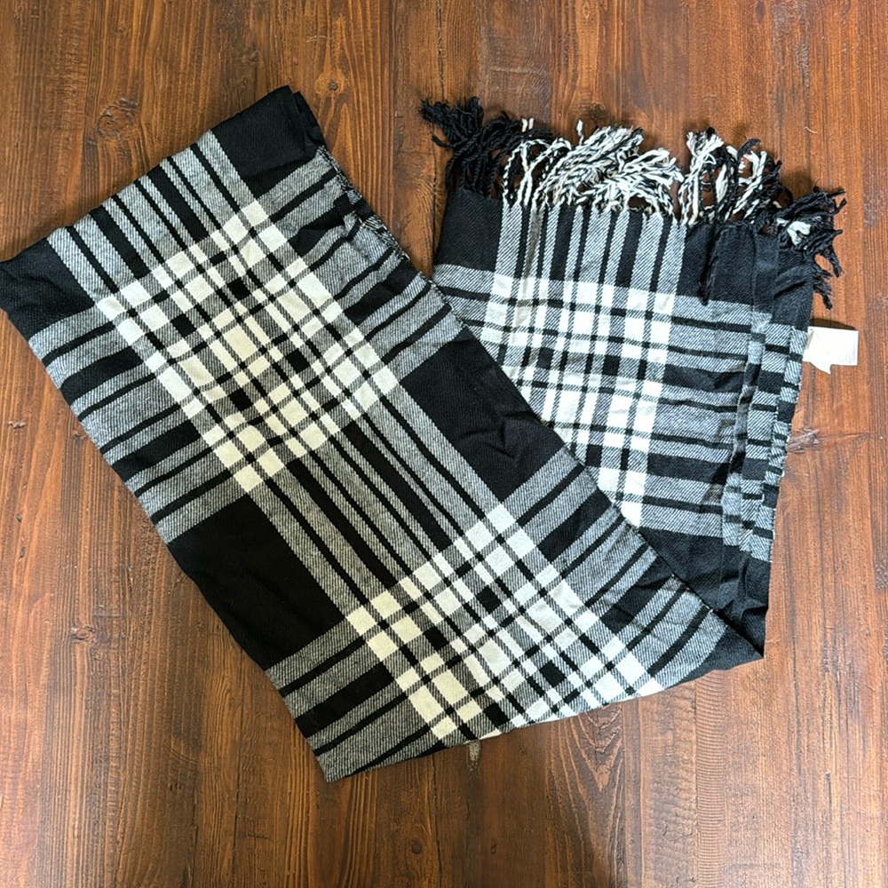 Banana Republic Scarf